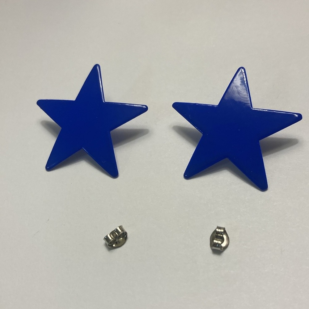Blue star ⭐️ earrings 💙